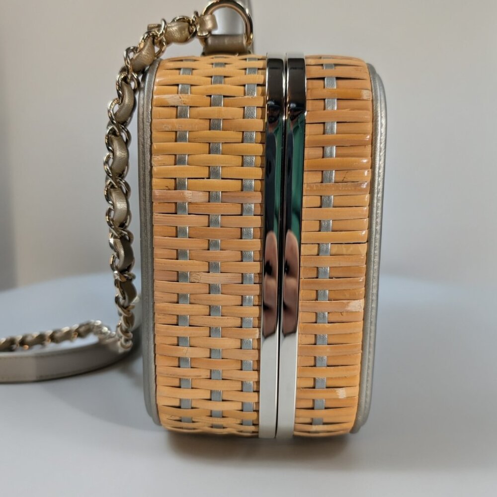 Chanel Filigree Rattan Bag - Picture 5 of 16